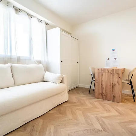 L'escale Nicoise Apartmán *